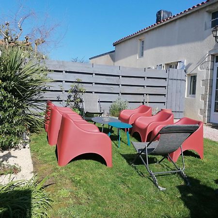 Le Gite Du Fou Logement 8 Pers 13Mn Puy Du Fou Saint-Amand-sur-Sevre Екстериор снимка